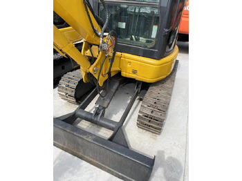 Mini-ekskavators KOMATSU PC30