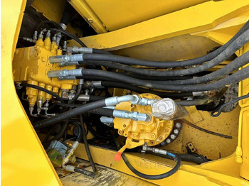 Kāpurķēžu ekskavators KOMATSU PC160