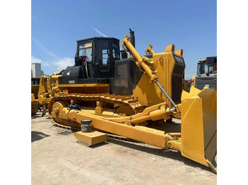 Buldozers SHANTUI