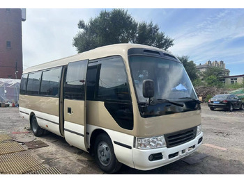 Piepilsētas autobuss TOYOTA