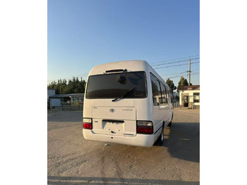 Piepilsētas autobuss TOYOTA