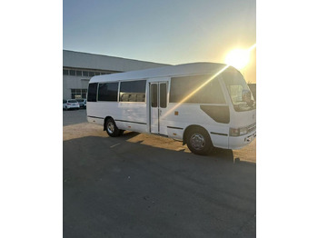 Piepilsētas autobuss Toyota Coaster: foto 2