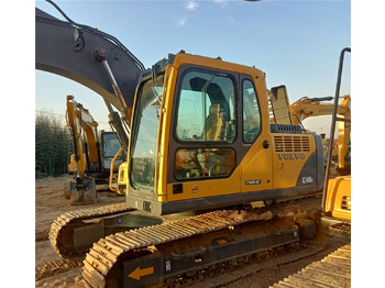 Kāpurķēžu ekskavators VOLVO EC140