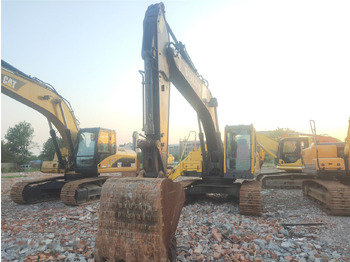 Kāpurķēžu ekskavators VOLVO EC210BLC