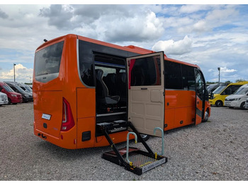 Mikroautobuss IVECO Daily
