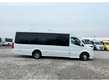 Jaunā Mikroautobuss, Pasažieru furgons Mercedes-Benz Sprinter 517: foto 3