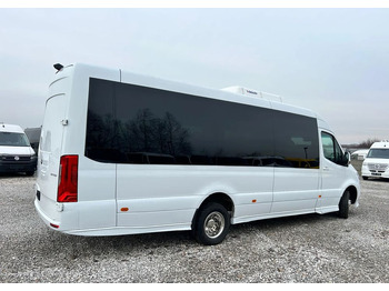 Jaunā Mikroautobuss, Pasažieru furgons Mercedes-Benz Sprinter 517: foto 2