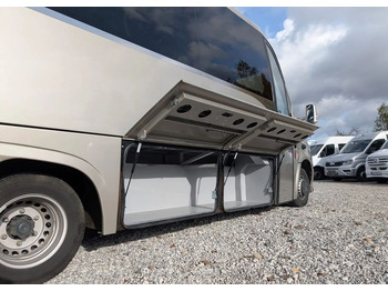 Jaunā Mikroautobuss, Pasažieru furgons Mercedes-Benz Sprinter 519: foto 4