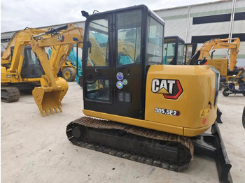 Kāpurķēžu ekskavators CATERPILLAR 305.5E2