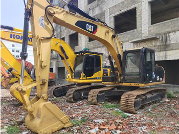 Kāpurķēžu ekskavators CATERPILLAR 315D