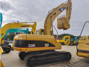 Kāpurķēžu ekskavators CATERPILLAR 320C