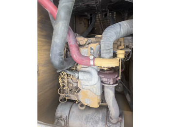 Kāpurķēžu ekskavators CATERPILLAR 320GC CAT: foto 5