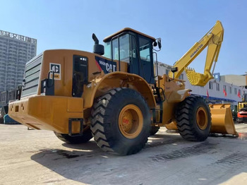 Riteņu iekrāvējs CATERPILLAR 966H