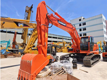 Kāpurķēžu ekskavators DOOSAN DX300LC-9C