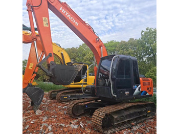 Kāpurķēžu ekskavators HITACHI ZX120