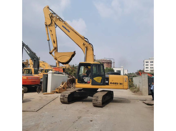 Kāpurķēžu ekskavators KOMATSU PC200-7