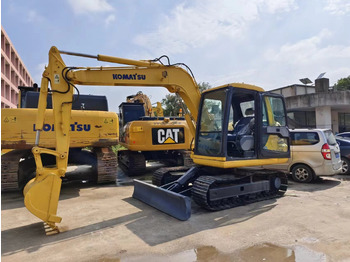 Mini-ekskavators KOMATSU PC60-7