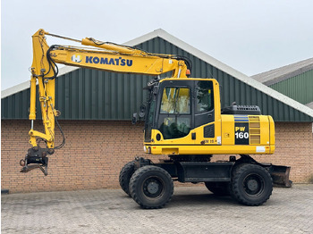 Riteņu ekskavators KOMATSU PW160