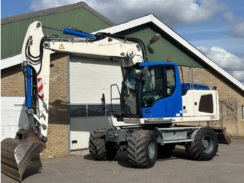 Riteņu ekskavators LIEBHERR A 914