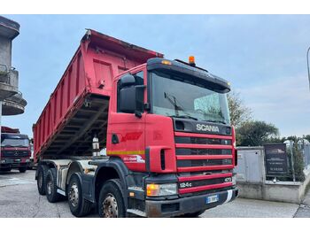 Kravas automašīna pašizgāzējs SCANIA R124