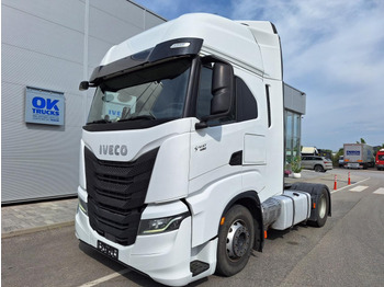 Vilcējs IVECO Stralis 440