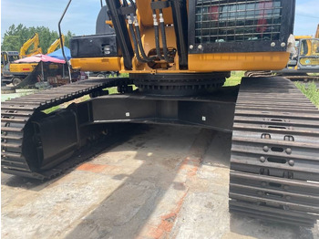 CAT 330D2  līzingu CAT 330D2: foto 3