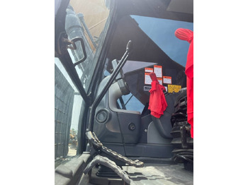 CAT 330D2  līzingu CAT 330D2: foto 5