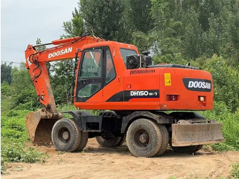 Riteņu ekskavators DOOSAN DH150W-7