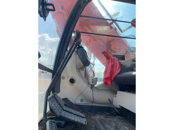 Kāpurķēžu ekskavators Hitachi ZX 240: foto 3