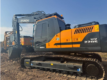 Kāpurķēžu ekskavators Hyundai HX 220: foto 2 Kāpurķēžu ekskavators Hyundai HX 220: foto 2