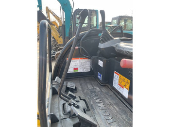 Komatsu PC35  līzingu Komatsu PC35: foto 5