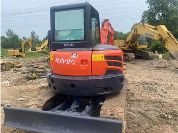 Kāpurķēžu ekskavators KUBOTA