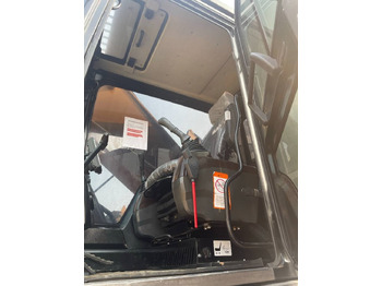 Kāpurķēžu ekskavators Sany SY 550 H: foto 3