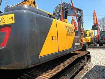 Jaunā Kāpurķēžu ekskavators Volvo EC 140: foto 5