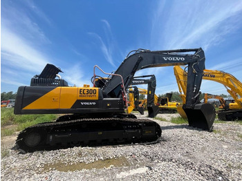 Kāpurķēžu ekskavators VOLVO EC300