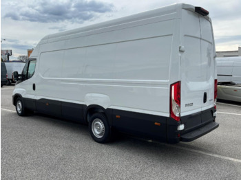 Kravas mikroautobuss Iveco DAILY VAN, 3.0 D 176k, 35S18H V Evolution H3: foto 2