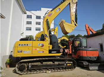 Kāpurķēžu ekskavators CATERPILLAR