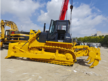 Buldozers SHANTUI
