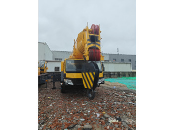 Autoceltnis XCMG QY130K QY130K-II used crane 130t: foto 5