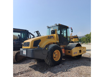 Vibrorullis XCMG XS143J