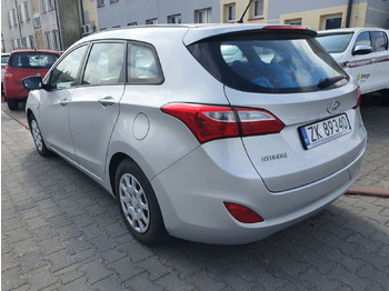 Vieglā automašīna HYUNDAI I30 KOMBI: foto 4