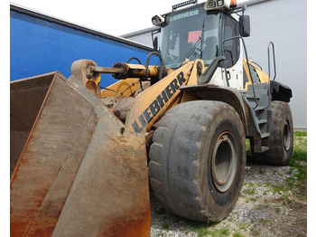 Riteņu iekrāvējs LIEBHERR L 566
