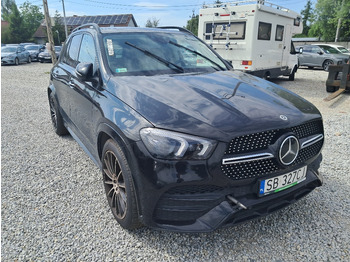 SUV MERCEDES-BENZ