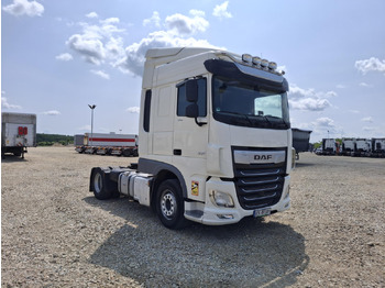 Vilcējs DAF XF 450