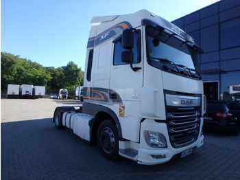 Vilcējs DAF XF 460