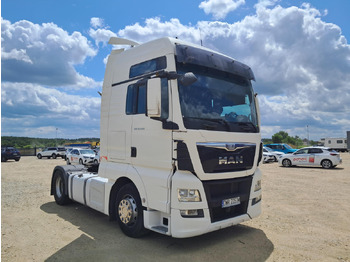 Vilcējs MAN TGX