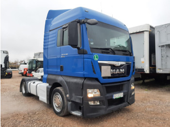 Vilcējs MAN TGX