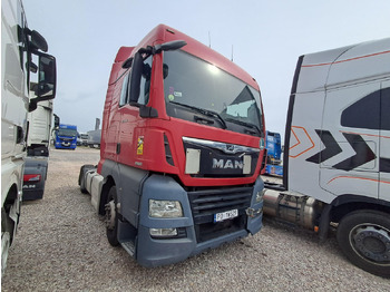 Vilcējs MAN TGX
