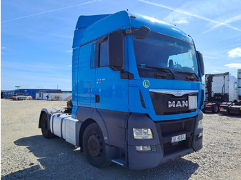 Vilcējs MAN TGX