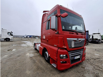 Vilcējs MAN TGX